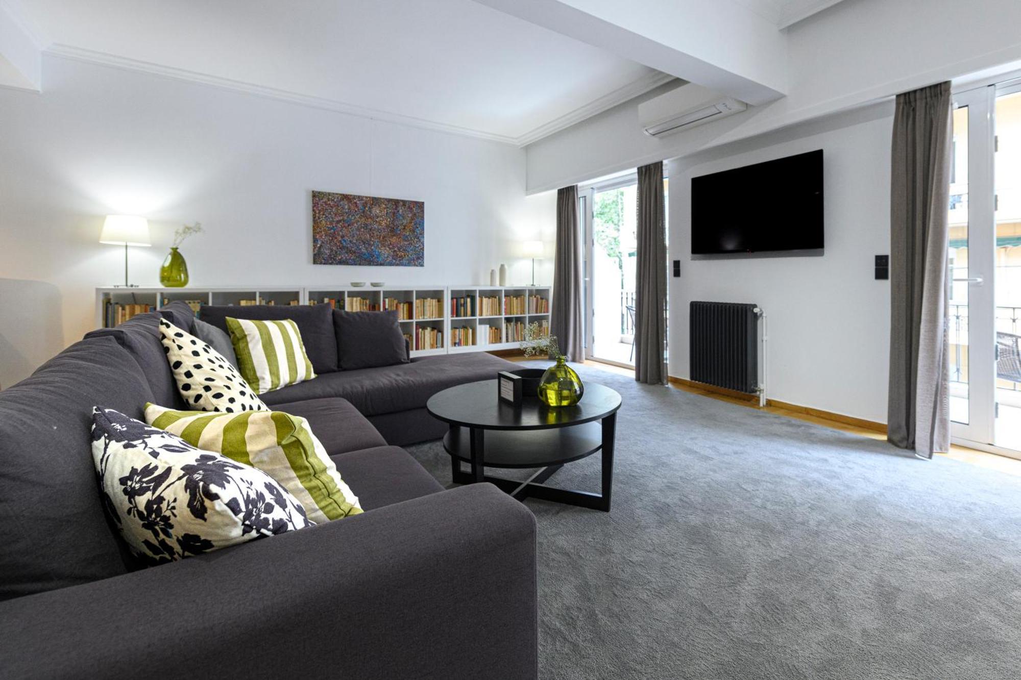 Modern Two-bedroom In Kolonaki, Peridot - Homes Apartment *