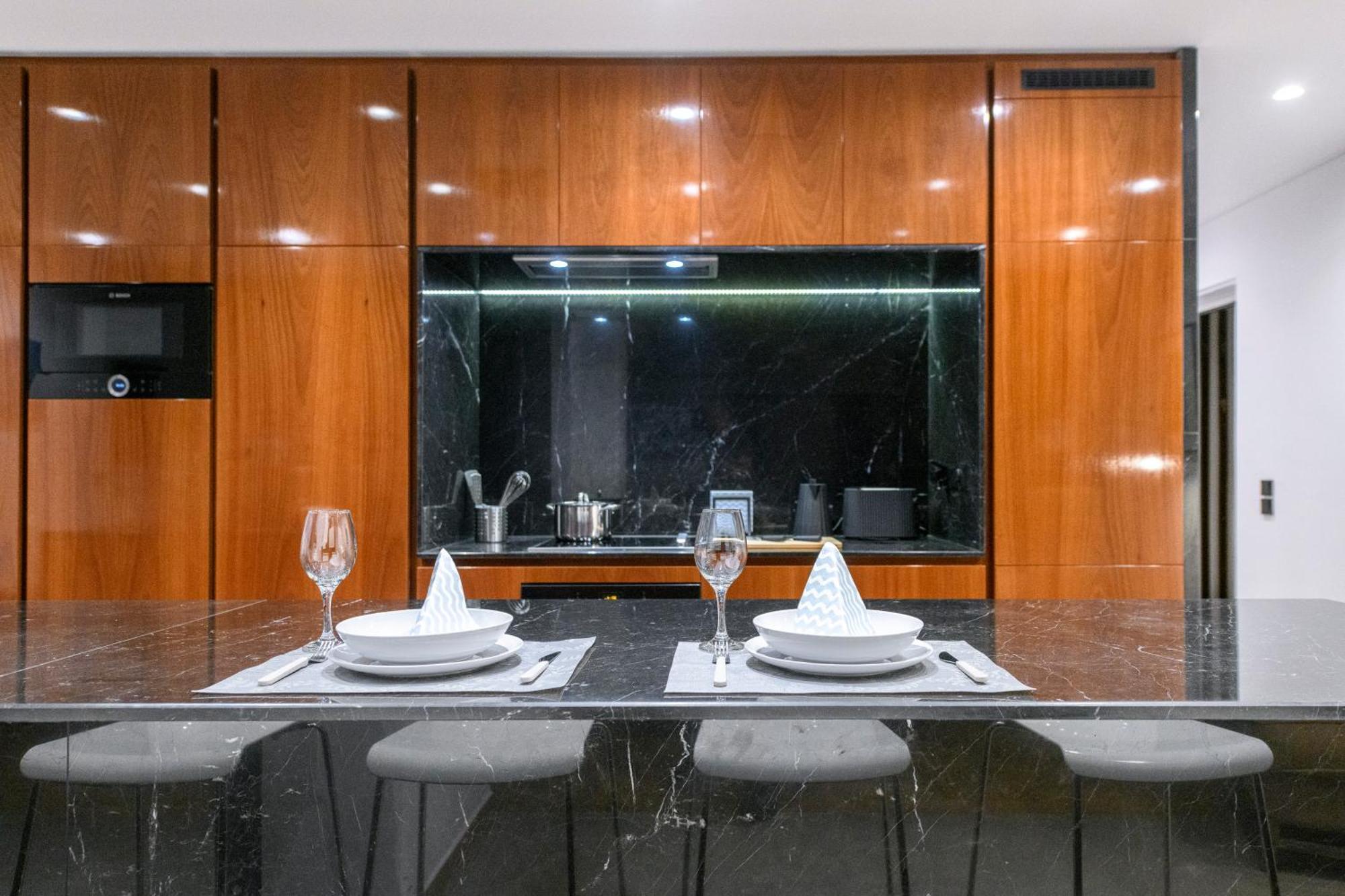 Modern Two-bedroom In Kolonaki, Peridot - Homes Apartment *